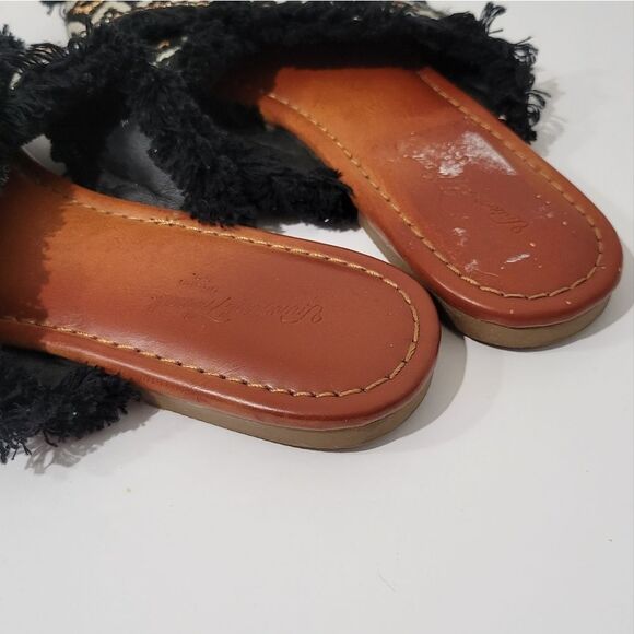 Universal Thread sandals - Picture 2 of 7